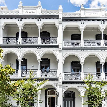 Hotel Challis Potts Point Sydney Exterior photo