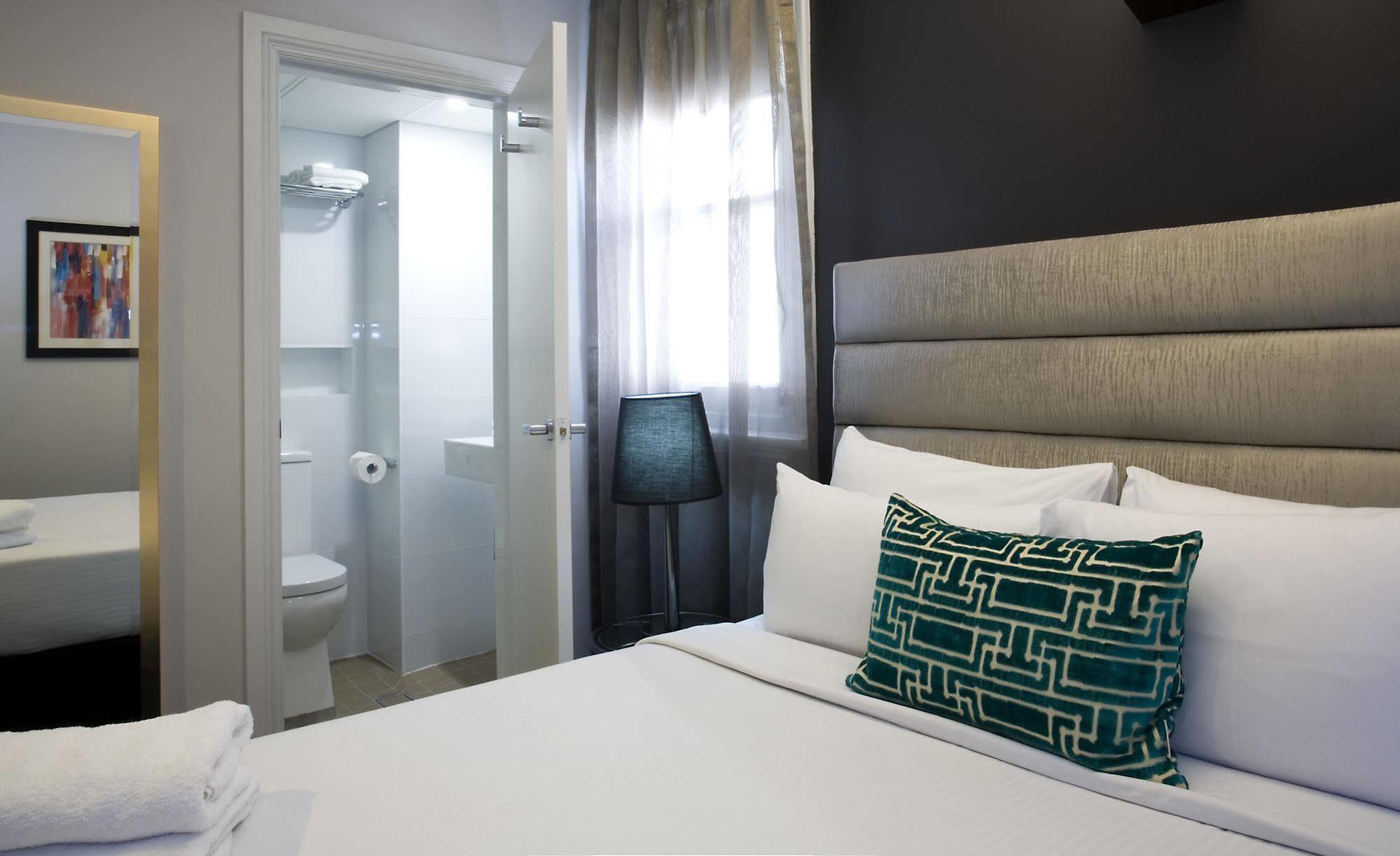 Hotel Challis Potts Point Sydney Exterior photo